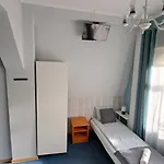 20 منزل للإقامة *