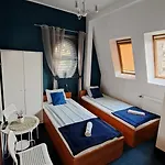 منزل للإقامة 20
