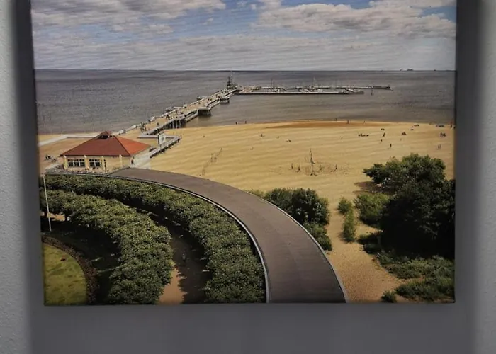 Проживання в сім'ї 20 *